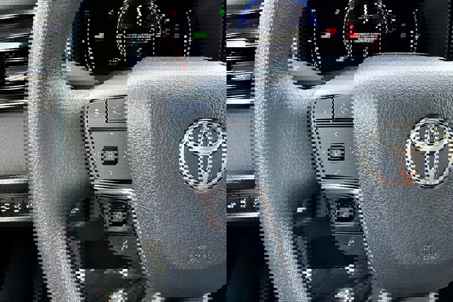 Certified 2025 Toyota Camry LE image 23