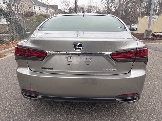 Used 2025 Lexus LS 500 image 5