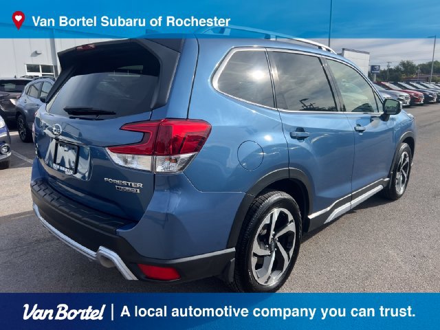Certified 2024 Subaru Forester Touring AWD/4WD image 6