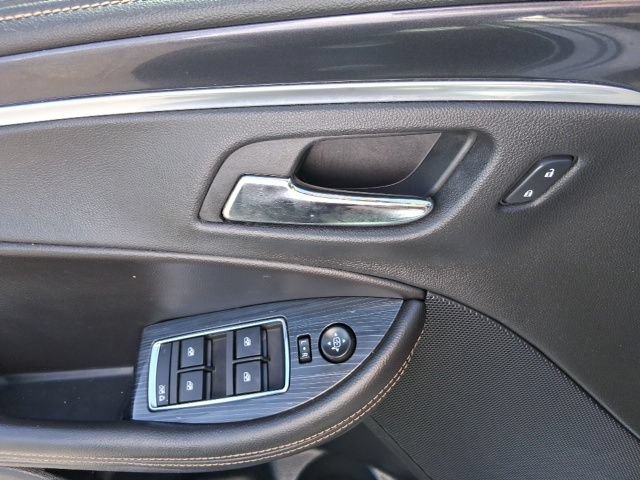 Used 2016 Chevrolet Impala LT w/ Convenience Package FWD image 14