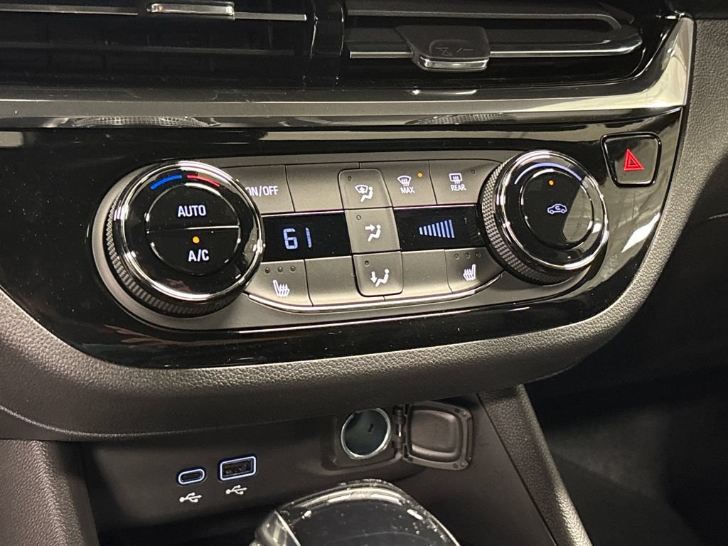 New 2026 Buick Envista Sport Touring w/ Convenience I Package FWD image 33