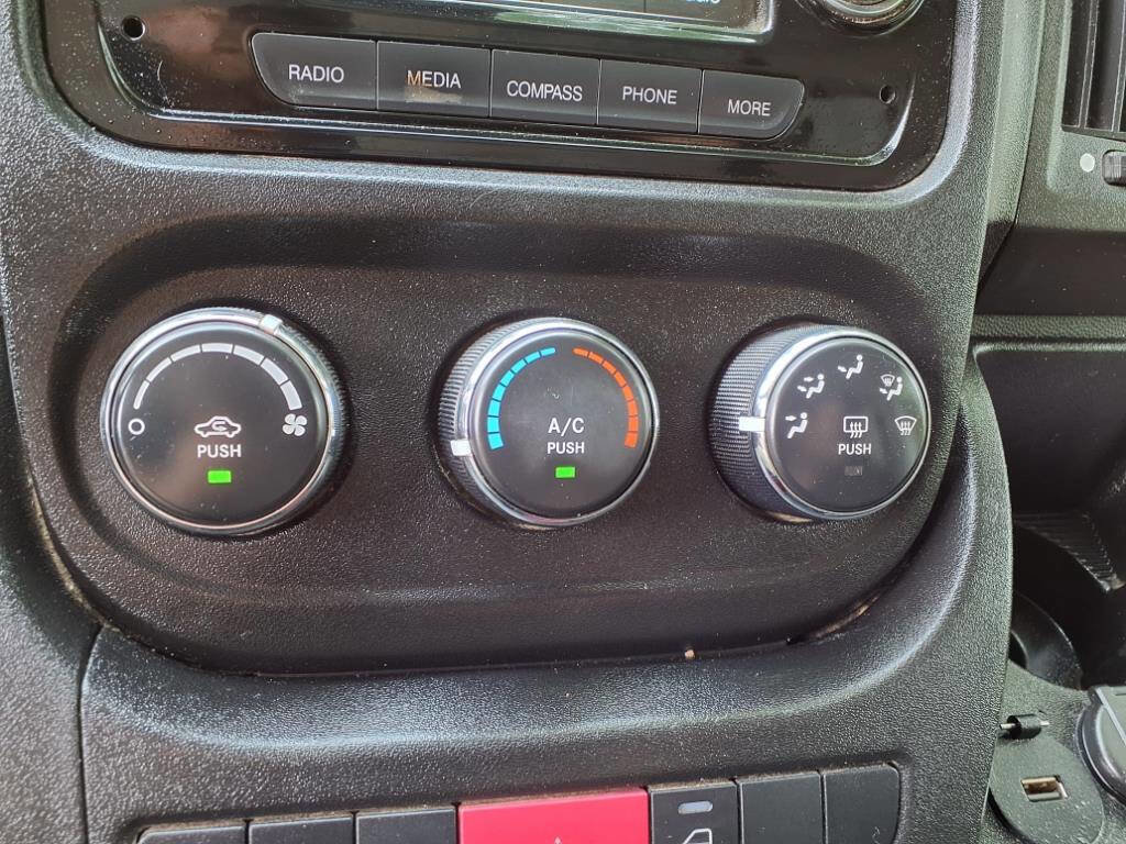 Used 2016 RAM ProMaster 1500 w/ Interior Convenience Group FWD image 41