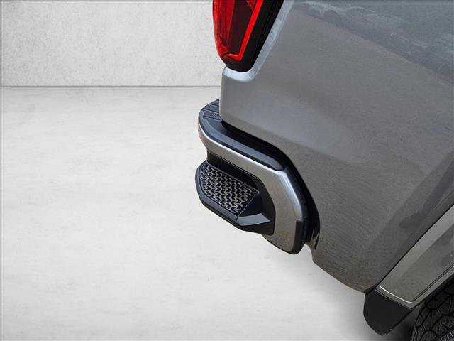 Used 2024 GMC Sierra 1500 AT4 w/ Technology Package image 16