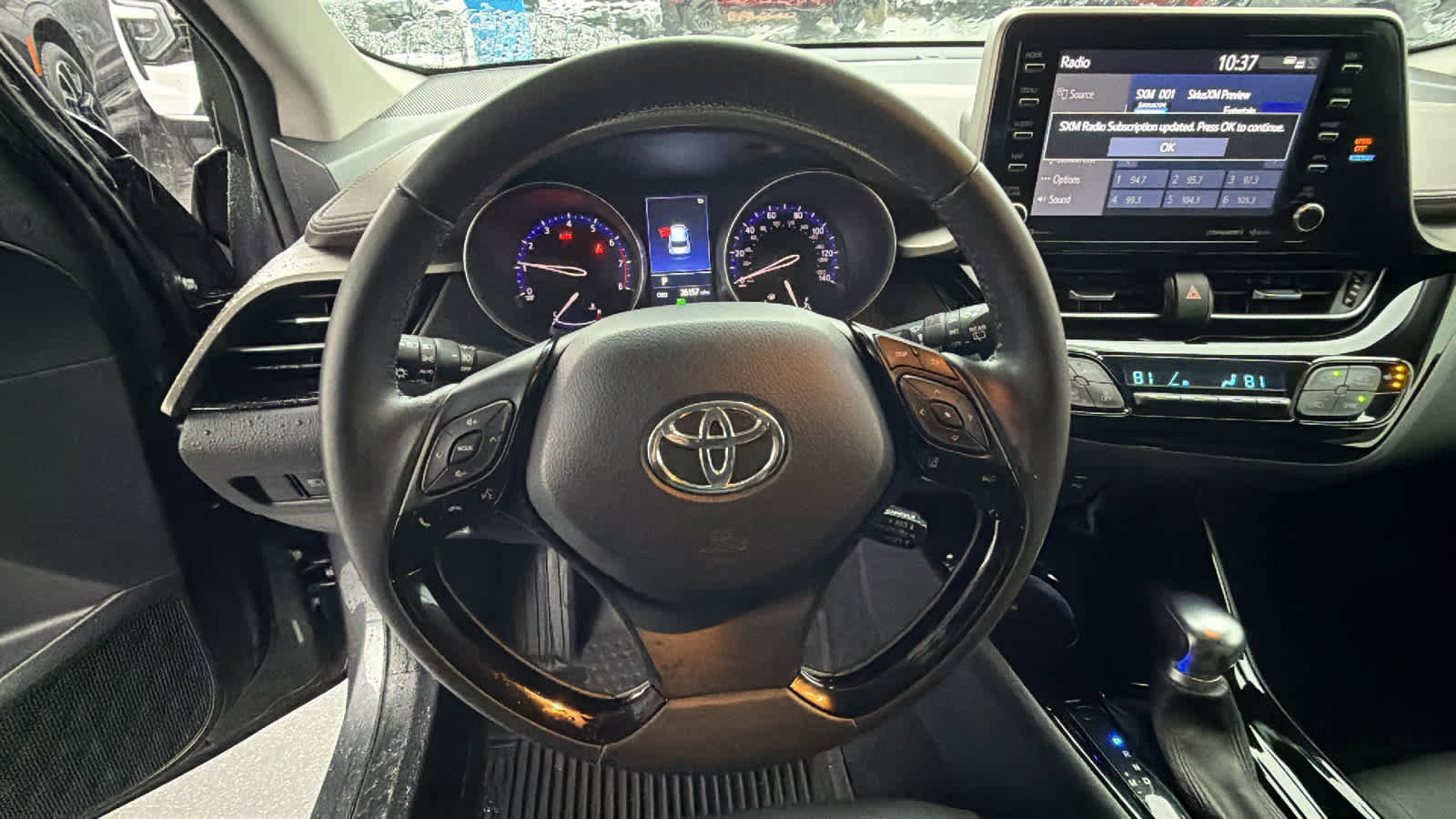 Used 2022 Toyota C-HR Limited image 18