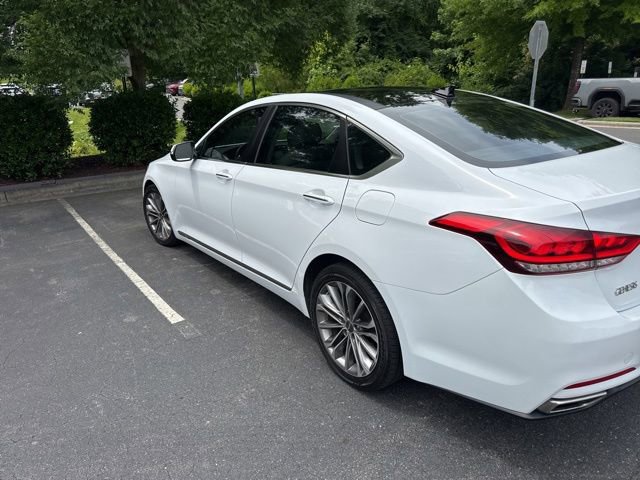 Used 2015 Hyundai Genesis 3.8 w/ Option Group 02 AWD/4WD image 4