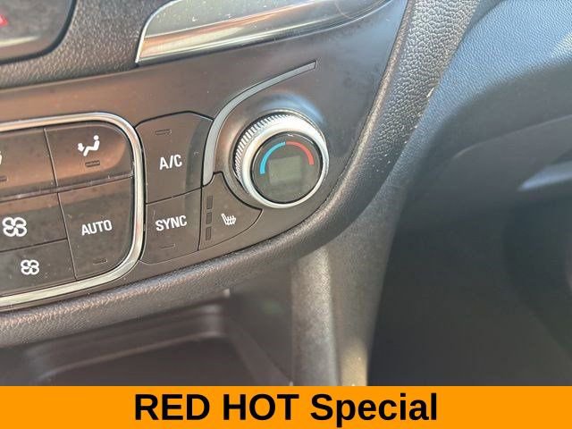 Used 2023 Chevrolet Equinox LT w/ Driver Convenience Package image 25