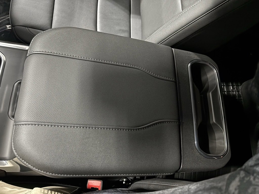 New 2025 GMC Sierra 2500 SLT w/ SLT Premium Package image 21