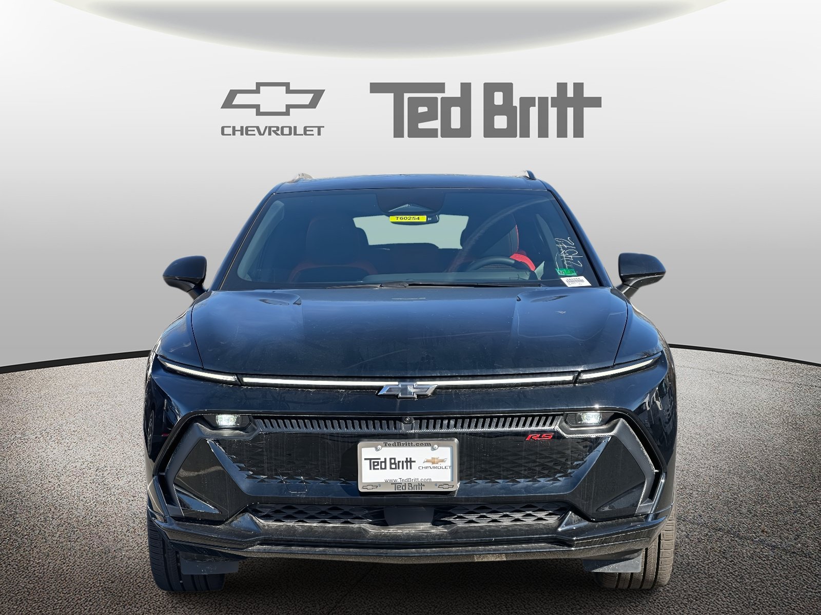 New 2026 Chevrolet Equinox EV RS w/ LPO, Illumination Package FWD image 2