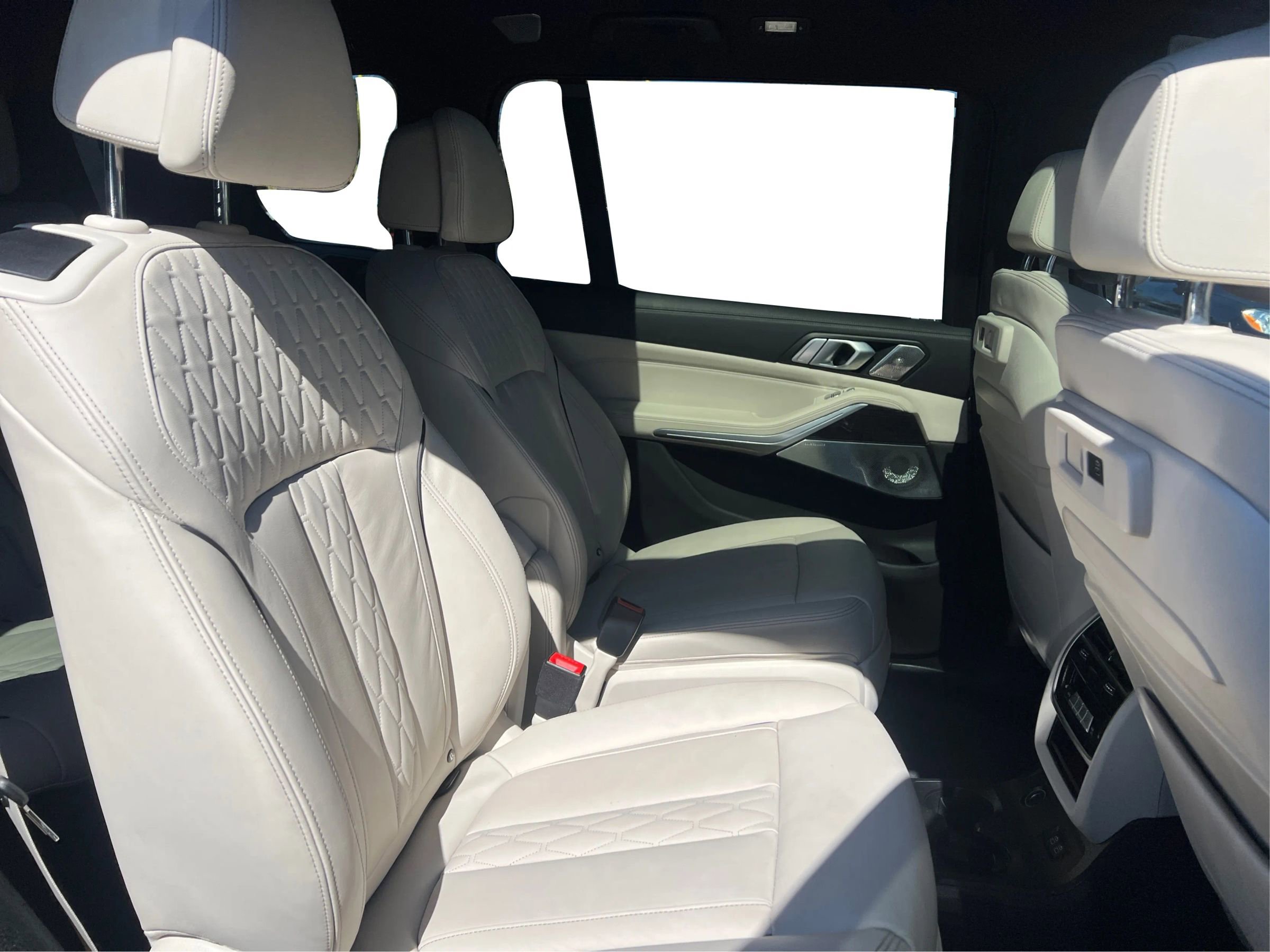 Used 2021 BMW X7 M50i AWD/4WD image 12