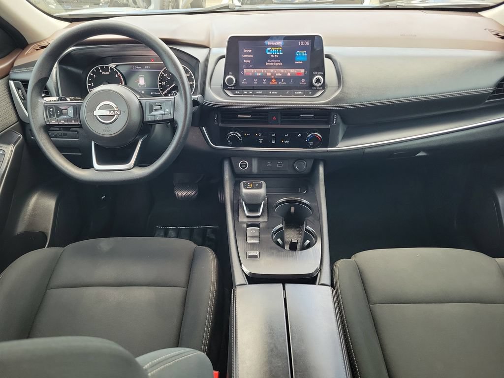 Used 2023 Nissan Rogue S FWD image 12
