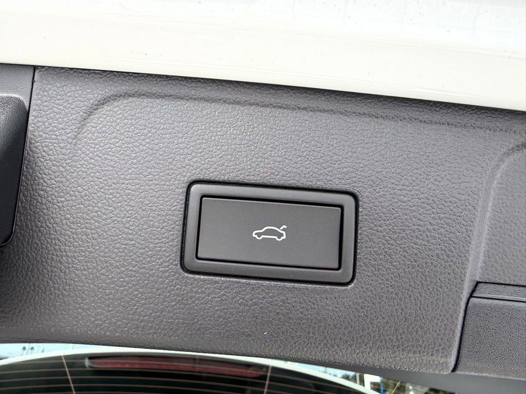 New 2026 Volkswagen Atlas SE image 27