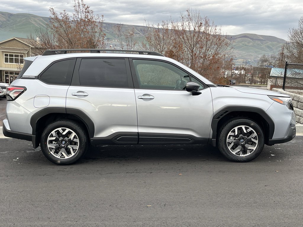 New 2026 Subaru Forester Premium image 2