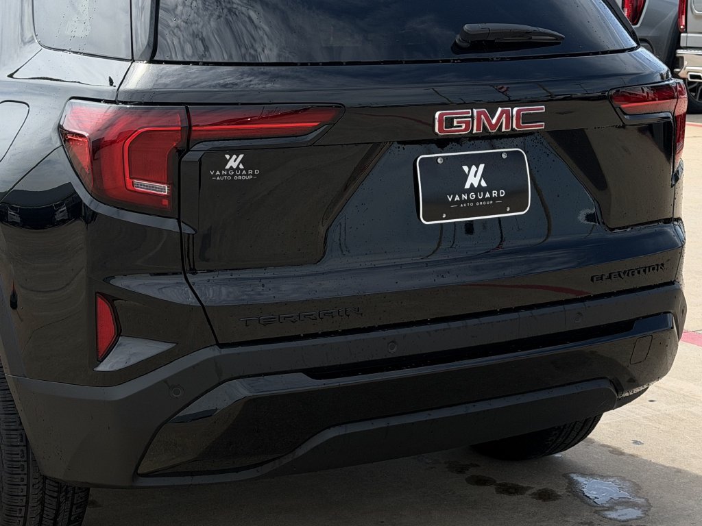 New 2027 GMC Terrain Elevation w/ Elevation Premium Package FWD image 6
