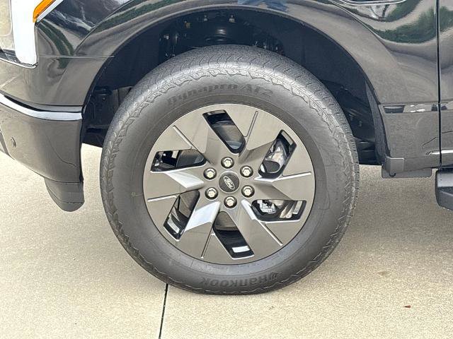 Certified 2023 Ford F150 Lightning Lariat image 11