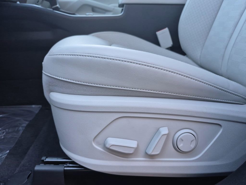 New 2026 Kia Sorento EX image 11