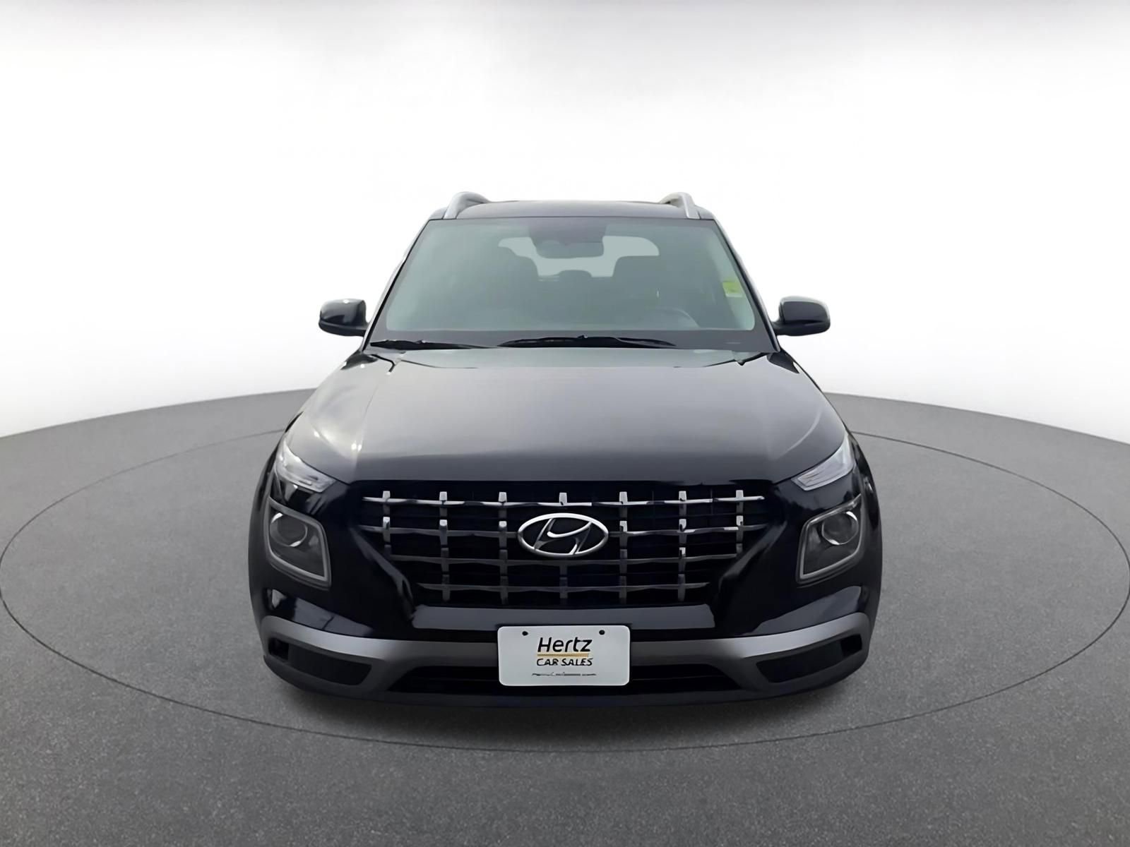 Used 2025 Hyundai Venue SEL image 4
