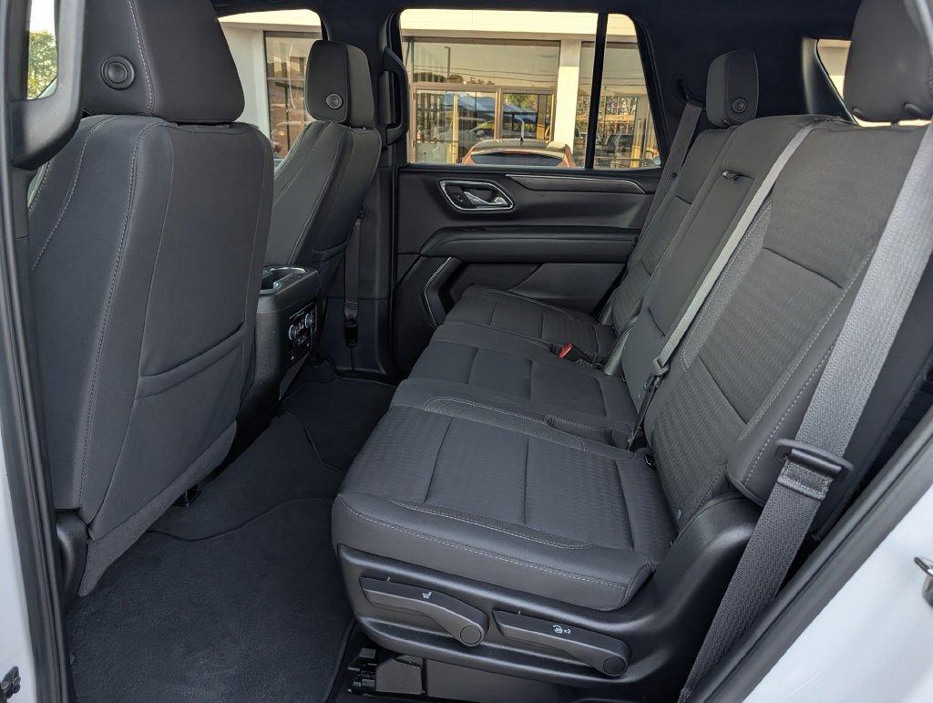 Used 2024 Chevrolet Tahoe LS w/ Driver Alert Package RWD image 27
