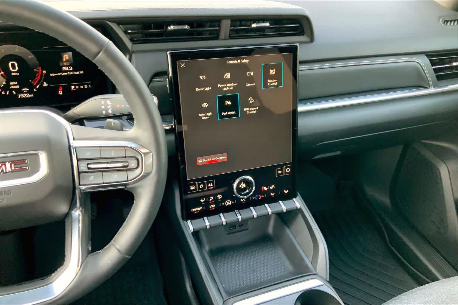Used 2025 GMC Terrain Elevation image 7