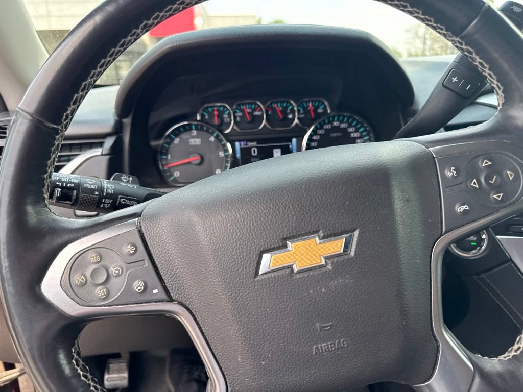 Used 2017 Chevrolet Suburban Premier AWD/4WD image 18