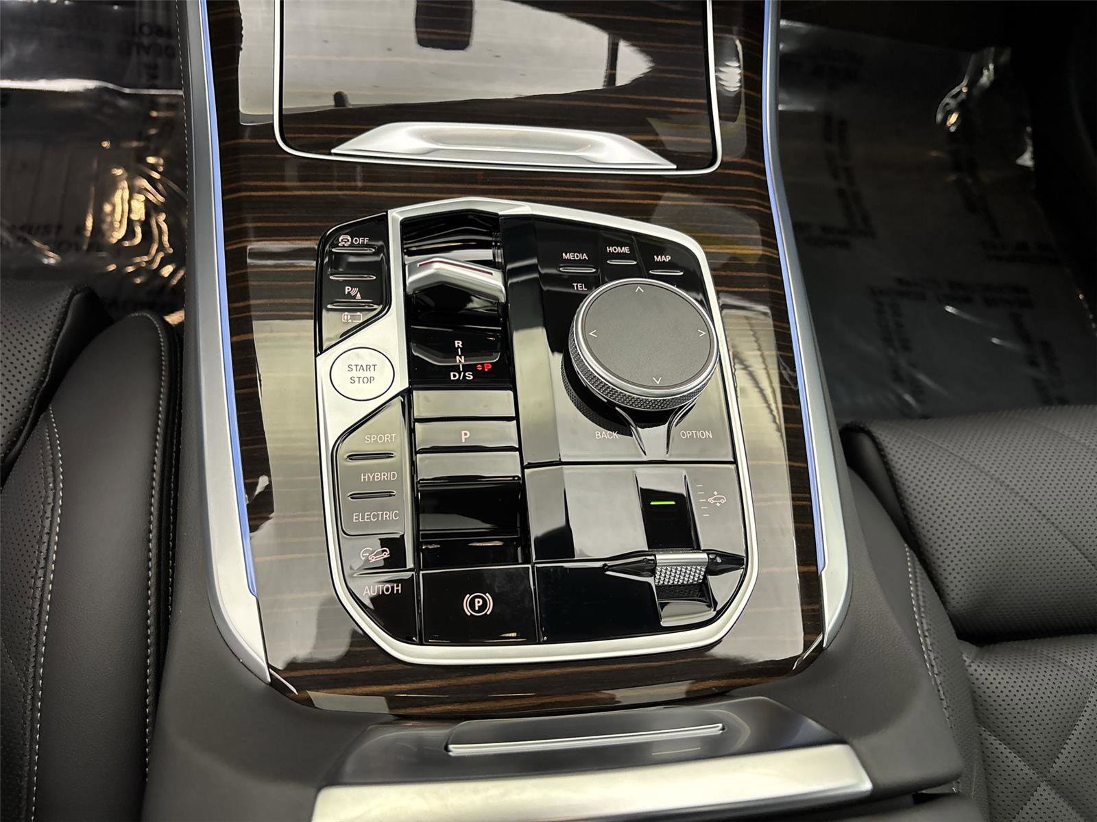 New 2026 BMW X5 xDrive50e AWD/4WD image 23