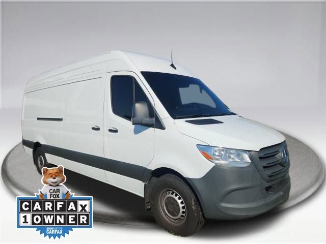 Used 2024 Mercedes-Benz Sprinter 2500 image 2