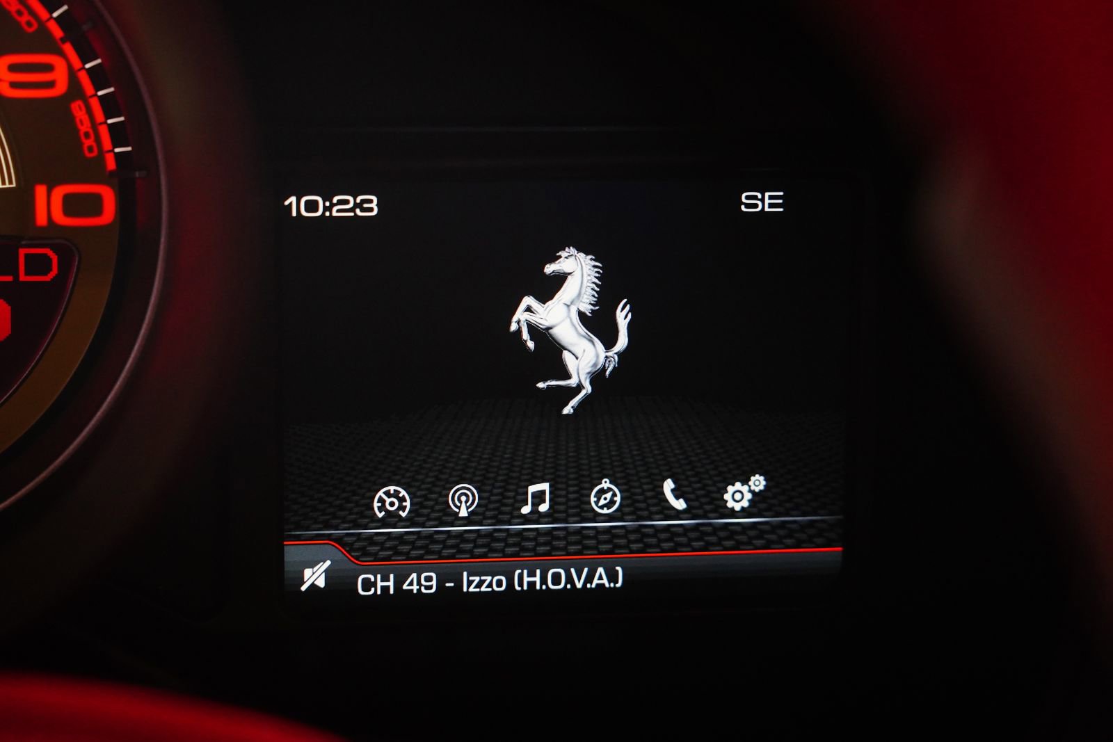 Used 2021 Ferrari F8 Tributo image 24