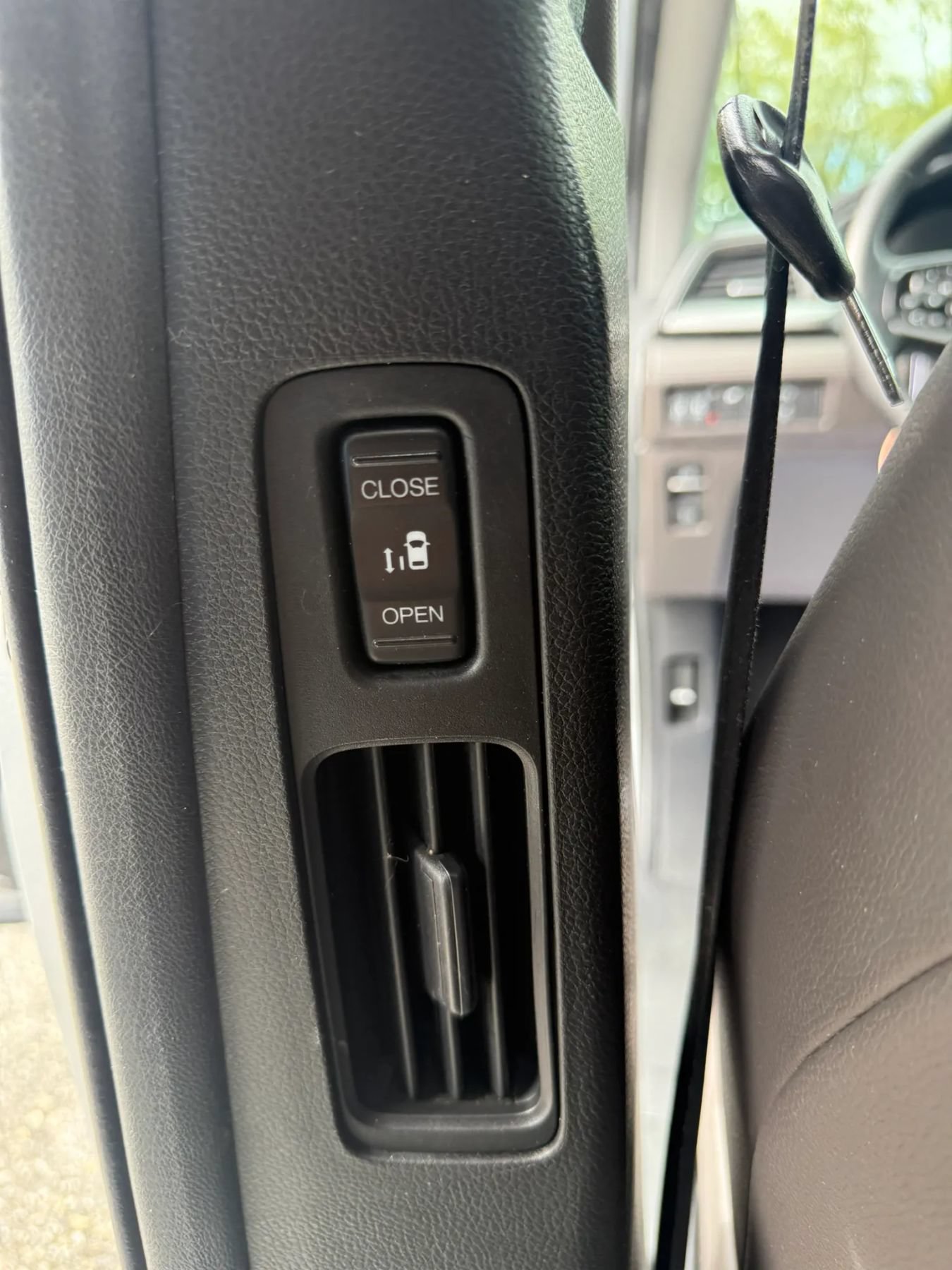 Used 2018 Honda Odyssey Touring image 8