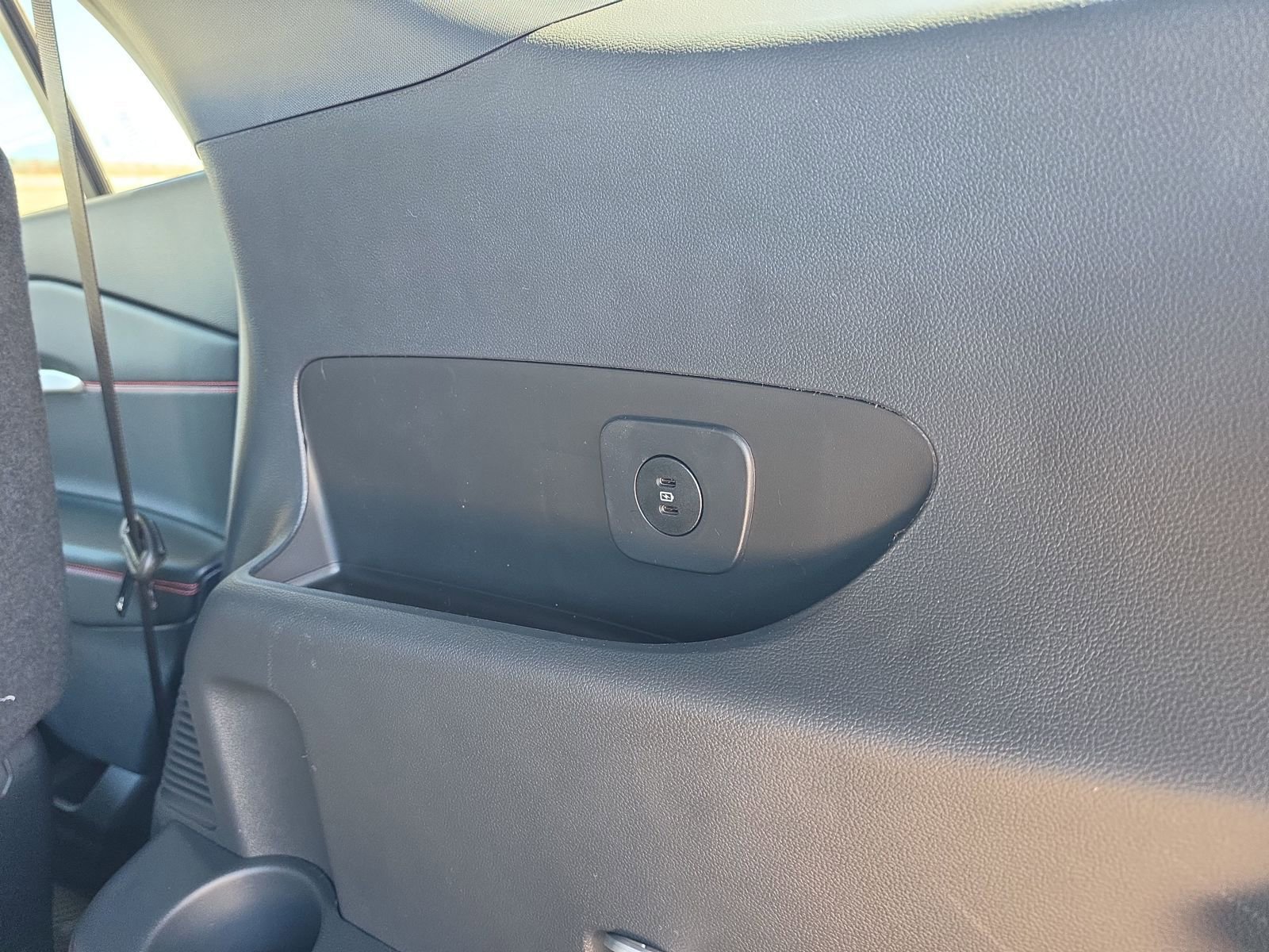 New 2026 Ford Explorer ST-Line w/ ST-Line Street Pack image 18