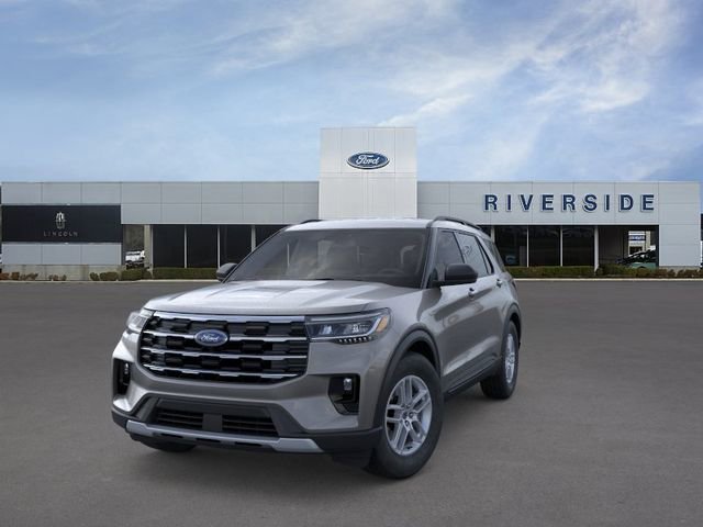 New 2026 Ford Explorer Active RWD image 2