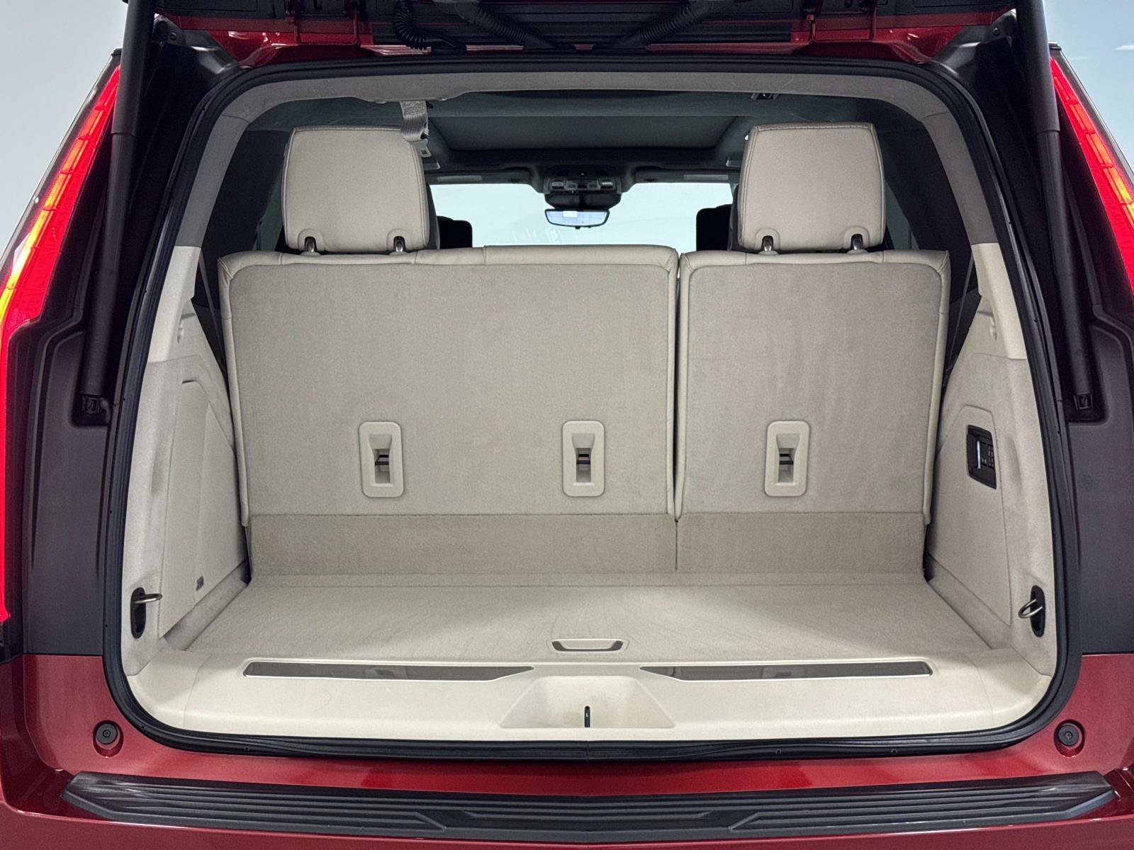Used 2024 Cadillac Escalade Sport Platinum AWD/4WD image 27