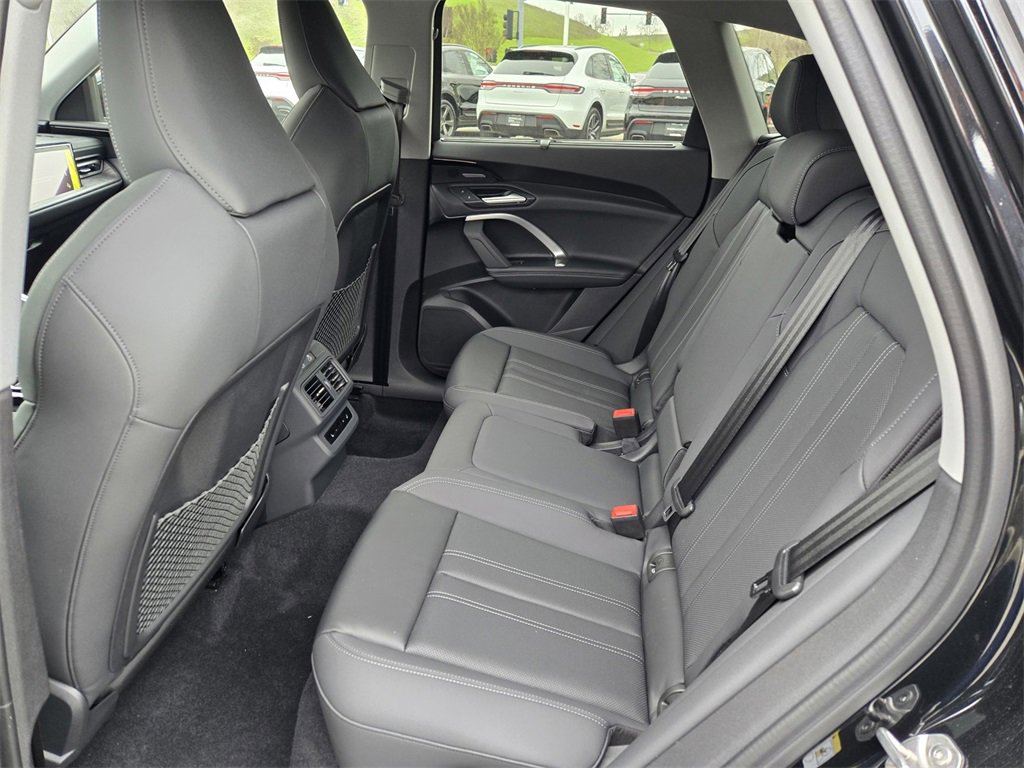 New 2025 Audi Q5 Prestige image 10