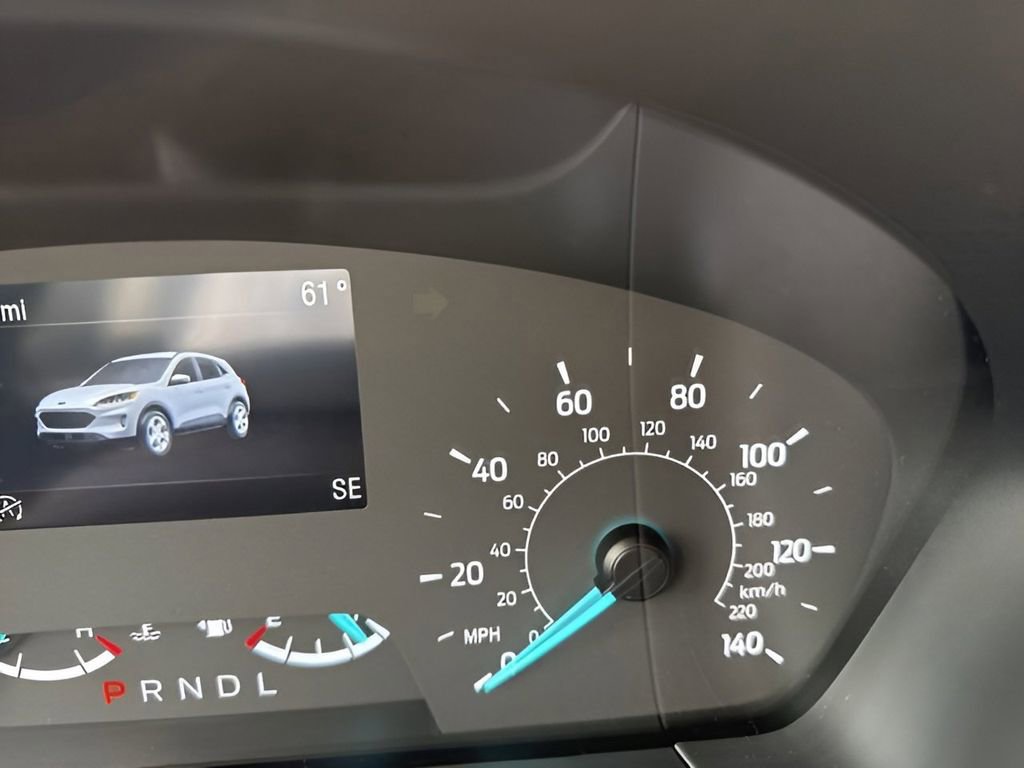 Used 2022 Ford Escape SE AWD/4WD image 16