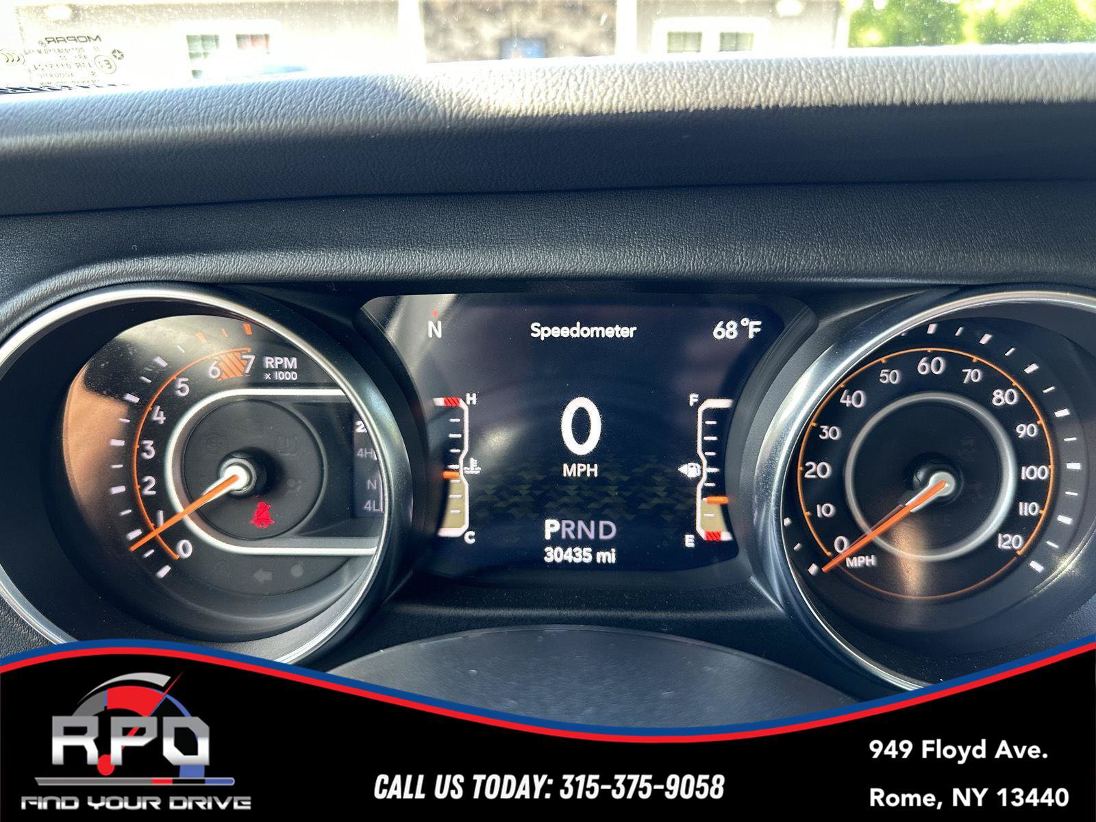 Used 2023 Jeep Wrangler Unlimited Sahara w/ LED Lighting Group AWD/4WD image 20