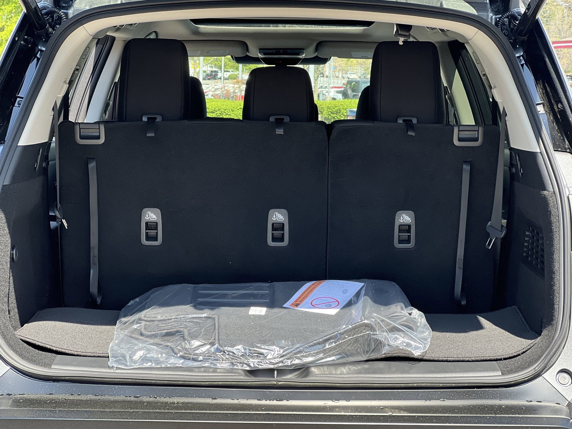 New 2026 Nissan Pathfinder SV FWD image 22