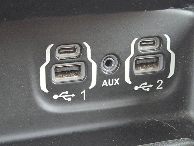 Used 2019 RAM 1500 Limited AWD/4WD image 10