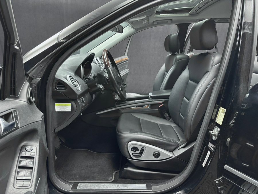 Used 2010 Mercedes-Benz ML 550 4MATIC image 26