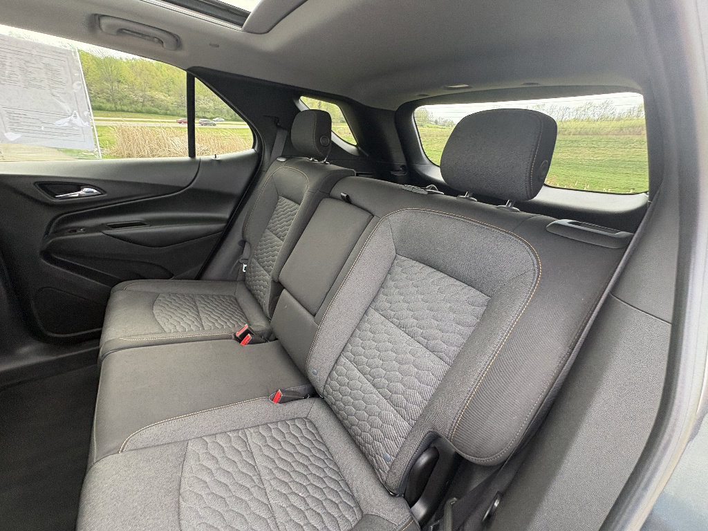 Used 2020 Chevrolet Equinox LT AWD/4WD image 16