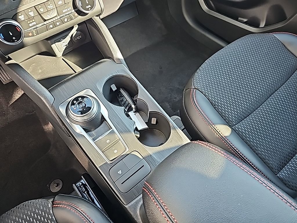 New 2026 Ford Escape ST-Line Select image 18