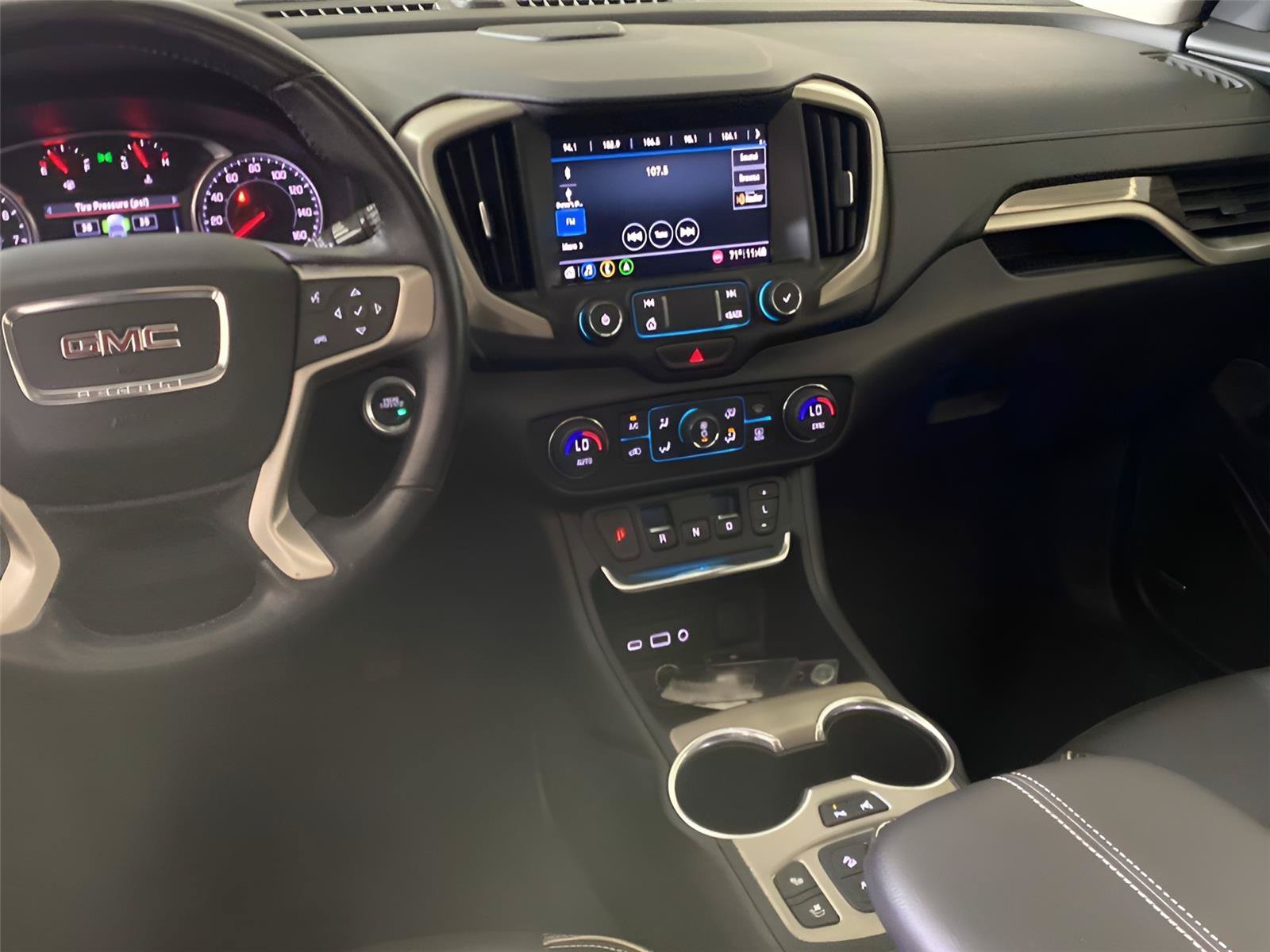 Certified 2020 GMC Terrain Denali w/ Denali Premium Package AWD/4WD image 37