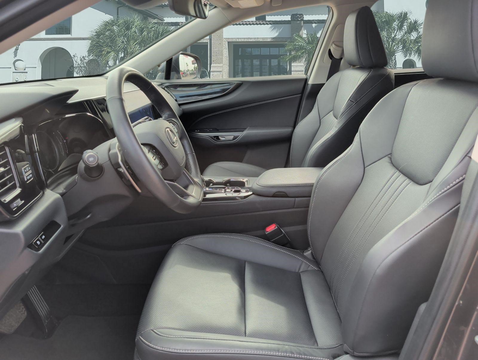Certified 2026 Lexus NX 350 AWD w/ Accessory Package (Z1) image 11