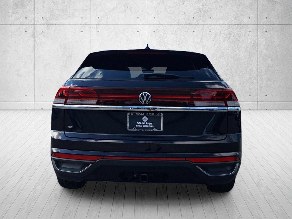 New 2026 Volkswagen Atlas Cross Sport SE FWD image 6