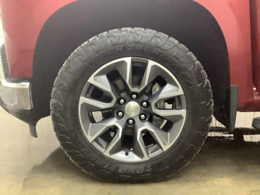 Used 2022 Chevrolet Silverado 1500 LT image 25