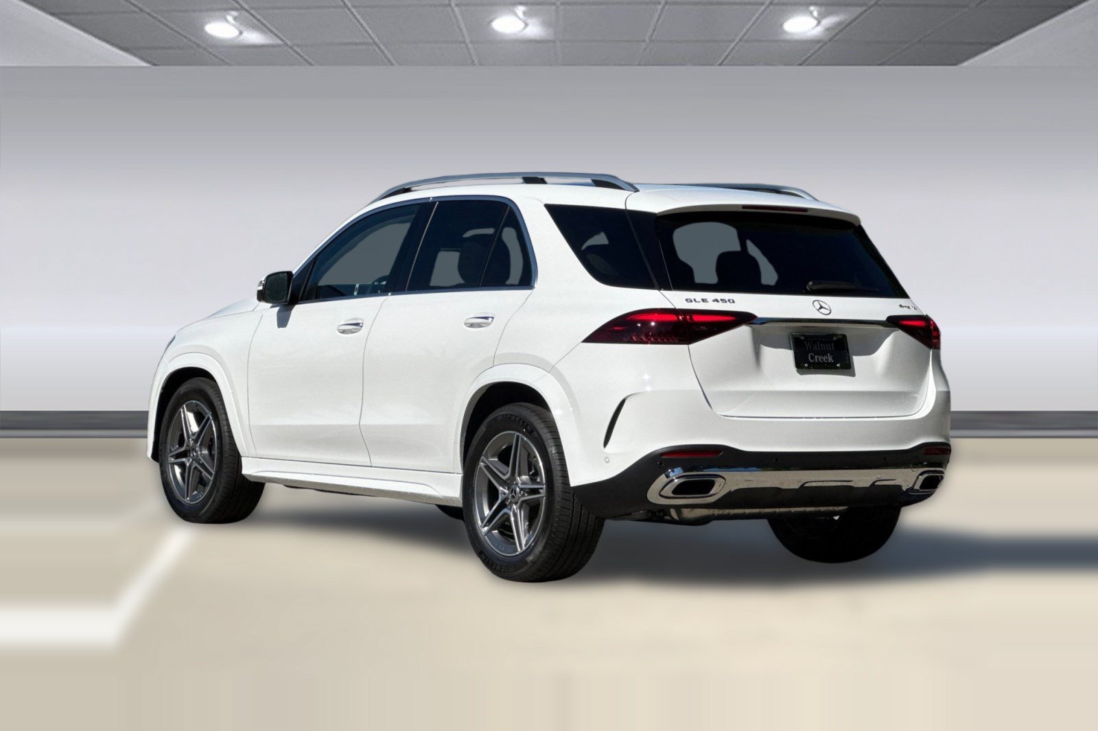 New 2026 Mercedes-Benz GLE 450 4MATIC image 3
