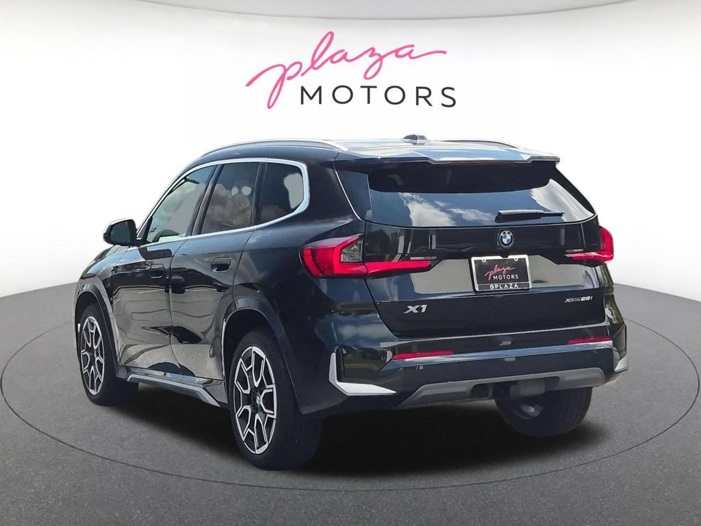 Used 2023 BMW X1 xDrive28i w/ Premium Package AWD/4WD image 7