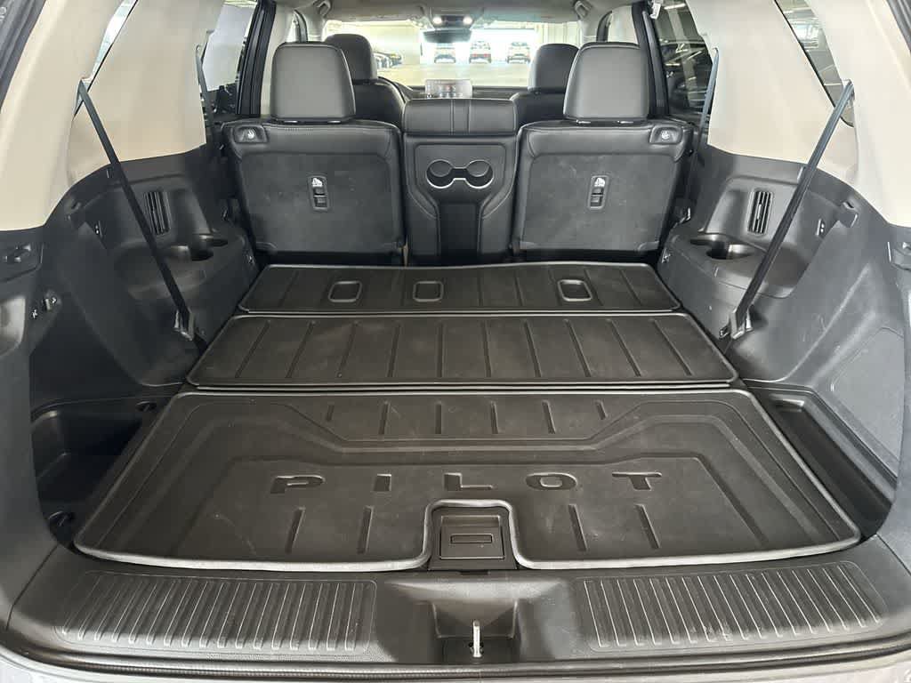 Used 2024 Honda Pilot Touring image 24
