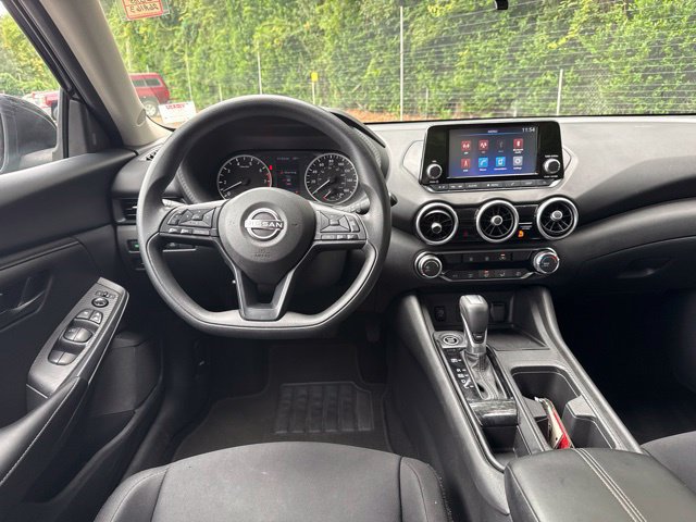 Used 2025 Nissan Sentra S FWD image 18