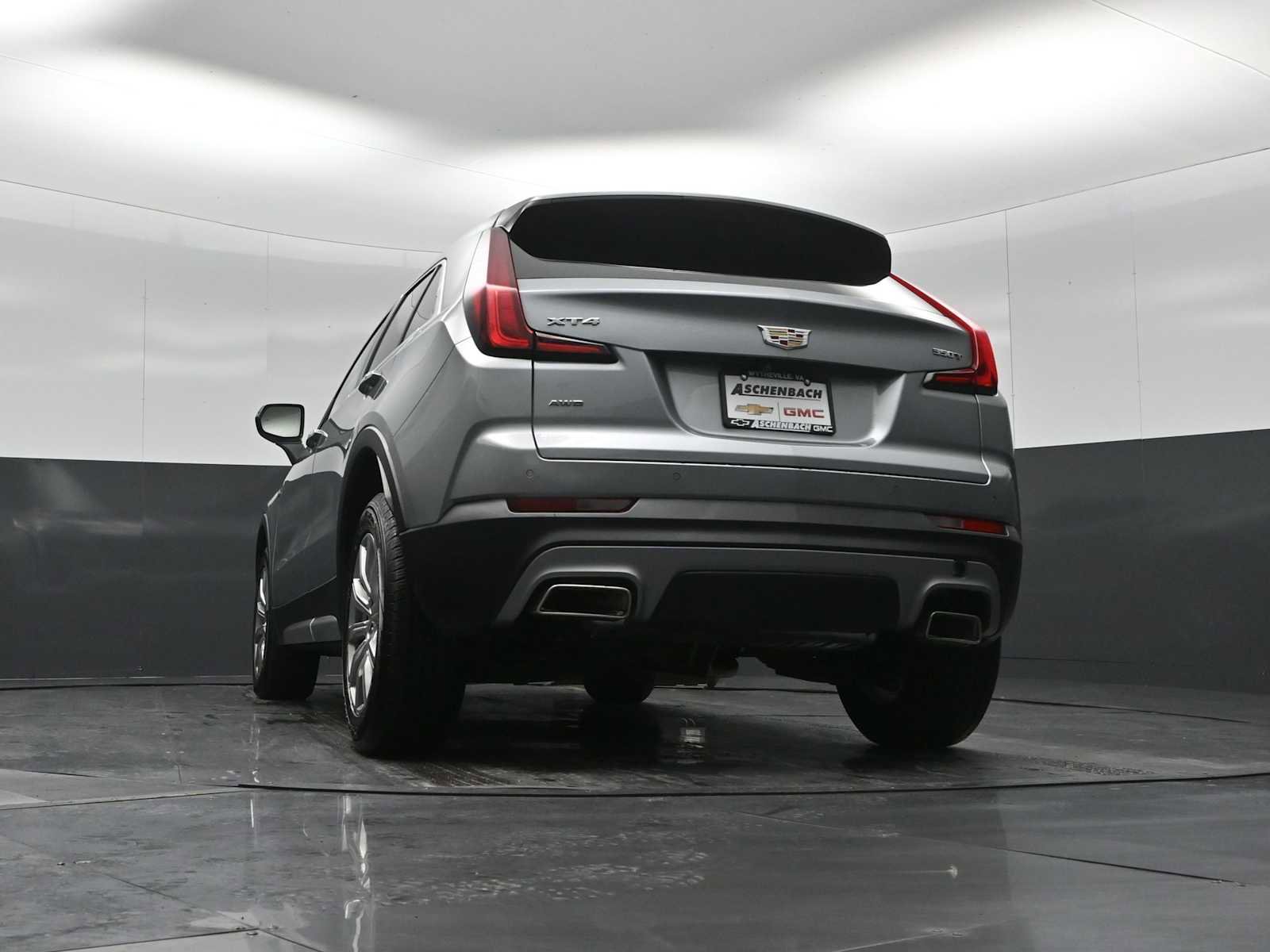 Used 2023 Cadillac XT4 Premium Luxury image 33