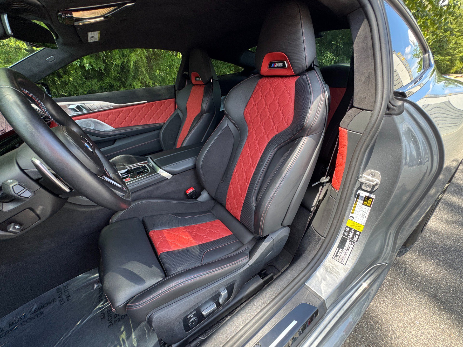 Used 2024 BMW M8 Competition w/ M Carbon Exterior Package AWD/4WD image 34