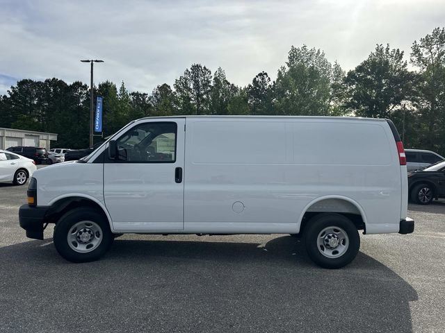 New 2026 Chevrolet Express 2500 w/ Driver Convenience Package RWD image 13