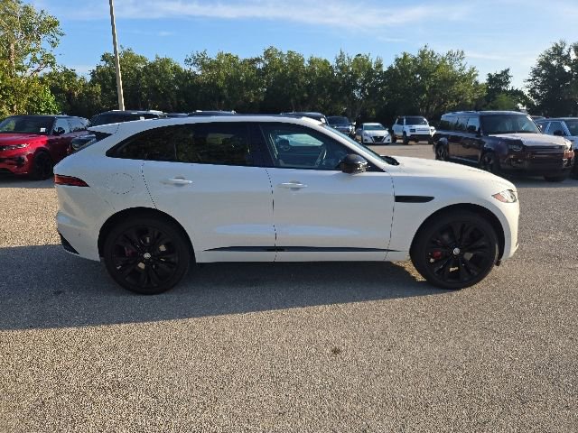 Used 2025 Jaguar F-PACE R-Dynamic S AWD/4WD image 6
